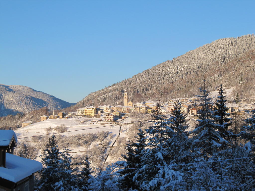 Maso Sveseri Montesover Bagian luar foto